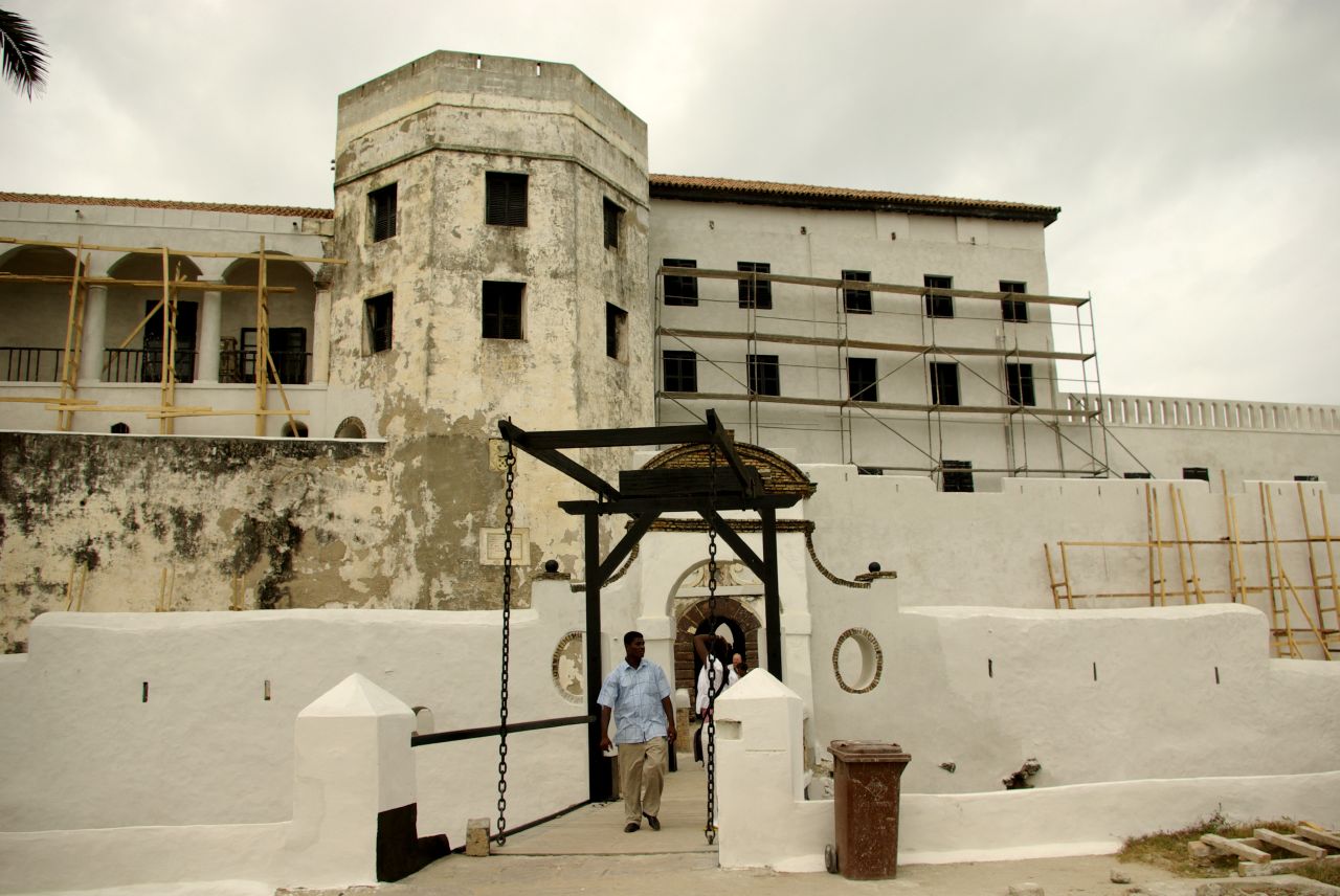 Ghana Discovery: 7 Days Exploring Accra, Elmina, and Akosombo